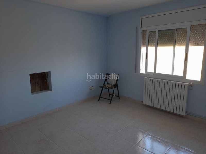 Foto 87ad81c8-9d22-4157-9a0f-da99dfbc14d2. Casa amb calefacció a Benissanet