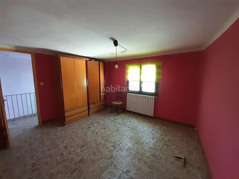 Foto eb3a37e3-8297-4625-b586-91b80a781440. Casa amb calefacció a Benissanet