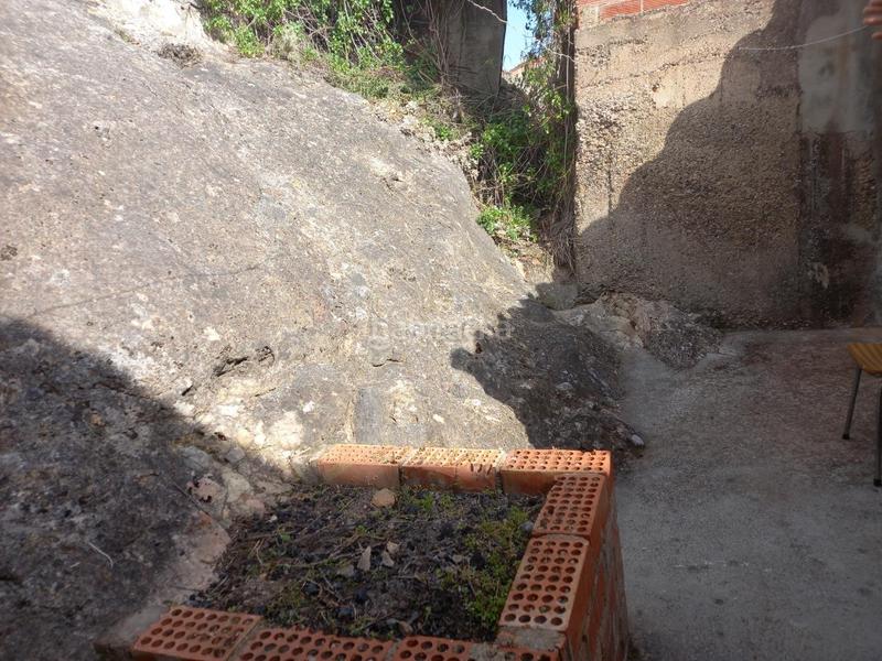 Foto d17c63ba-8ac0-427d-995a-93399302c05c. Casa a Miravet