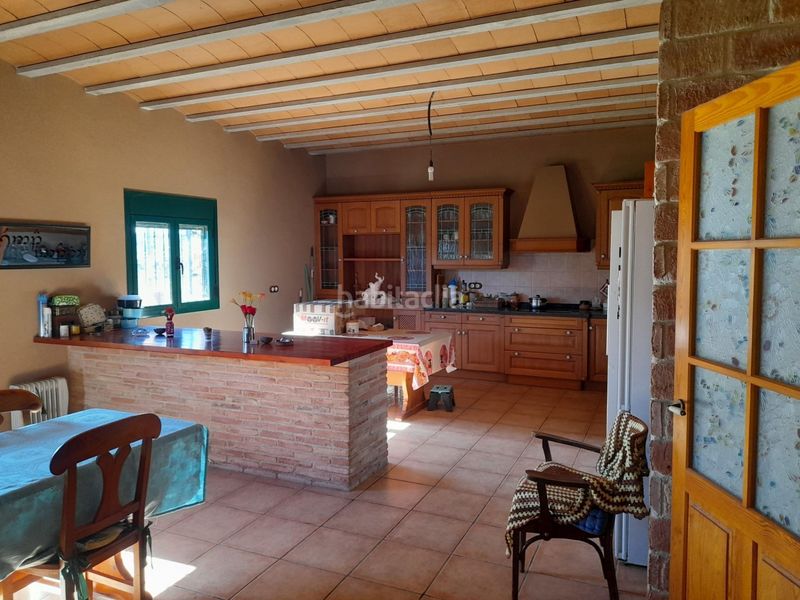 Foto 1139059b-9e39-4cf2-ae78-c92128d4fffc. Casa amb aparcament a Móra d´Ebre