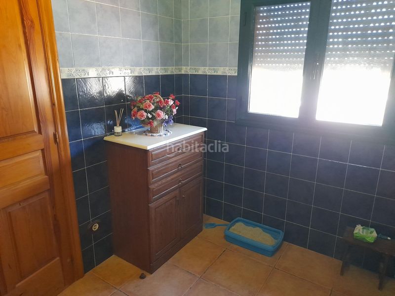 Foto 7ffc7192-050f-485a-9da5-89d2ec465a3f. Casa amb aparcament a Móra d´Ebre