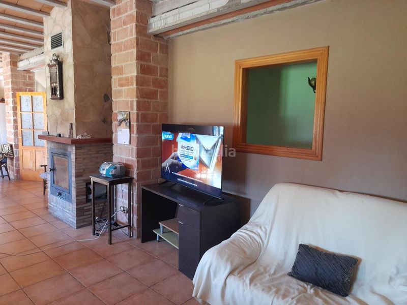 Foto b41a7442-d09d-4796-b1ee-16b18a82f66b. Casa amb aparcament a Móra d´Ebre