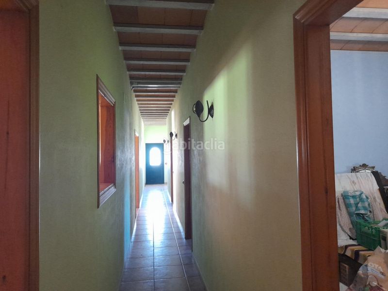 Foto ba97b04e-1b1a-4078-b501-bb950a054ce8. Casa amb aparcament a Móra d´Ebre