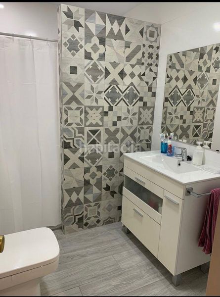Foto f6b19783-c08e-4a66-b0f7-330ea070aec3. Casa a Benissanet