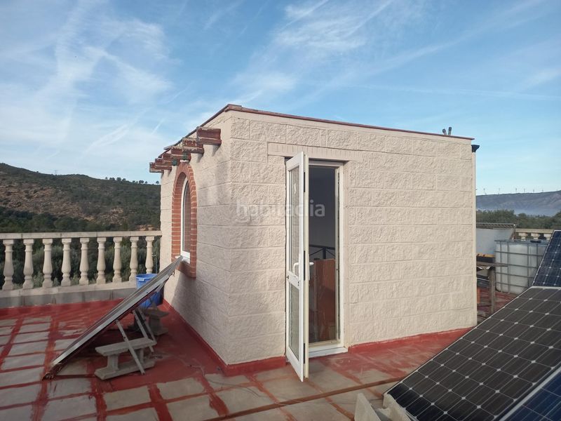 Foto b6cdf48d-92ee-43b1-ba45-ace86afab9f9. Finca rústica a Riba-roja d´Ebre