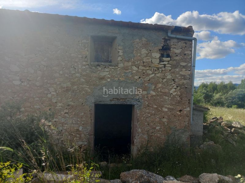 Foto f895f236-43a1-4aae-bfb2-bd88164dd940. Finca rústica a Garcia