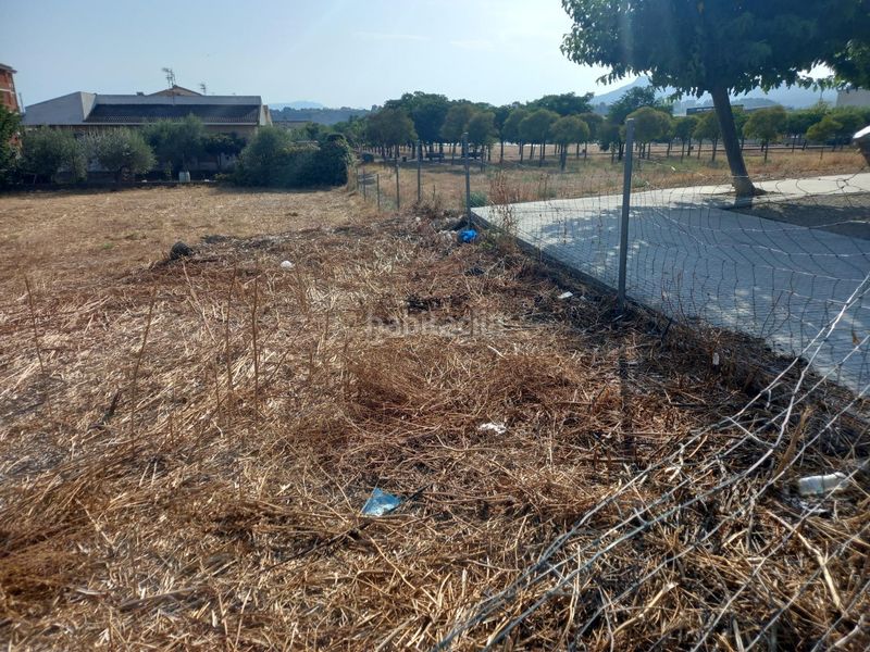 Foto be72f8ae-294c-4b3f-8c3b-c32569f16892. Terreny residencial a Móra la Nova