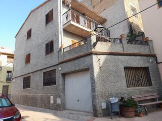 Lloguer Casa a Gratallops. Gran casa de pueblo  en alquiler,  en gratallops priorato con li