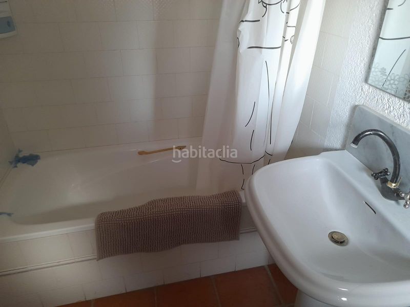 Foto 6cb981f0-0c61-4da1-9333-b8c498dc5f8a. Lloguer casa amb aparcament a Gratallops