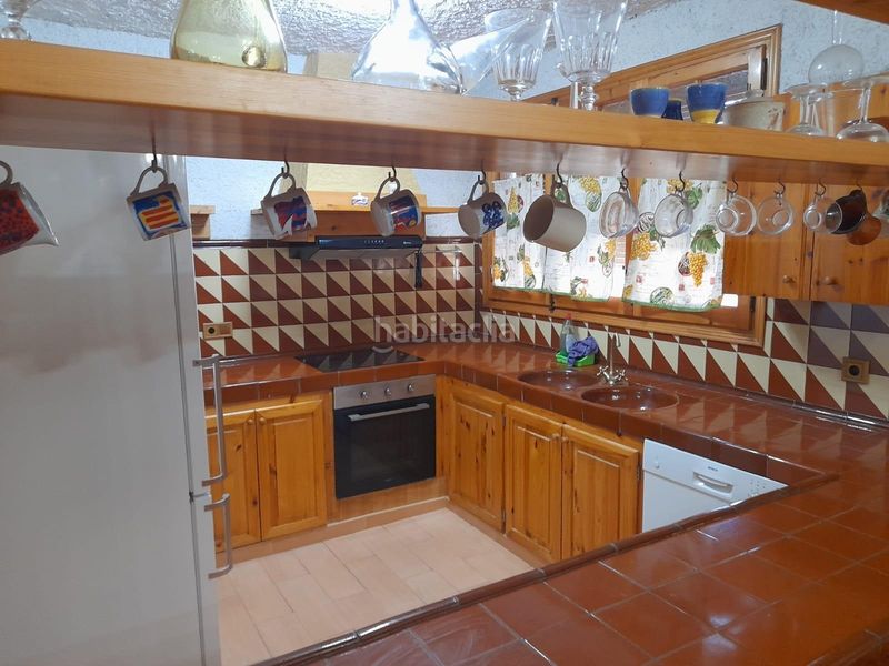 Foto 71ca5dd9-c3f9-4d41-b534-20b6d6bdedb8. Lloguer casa amb aparcament a Gratallops