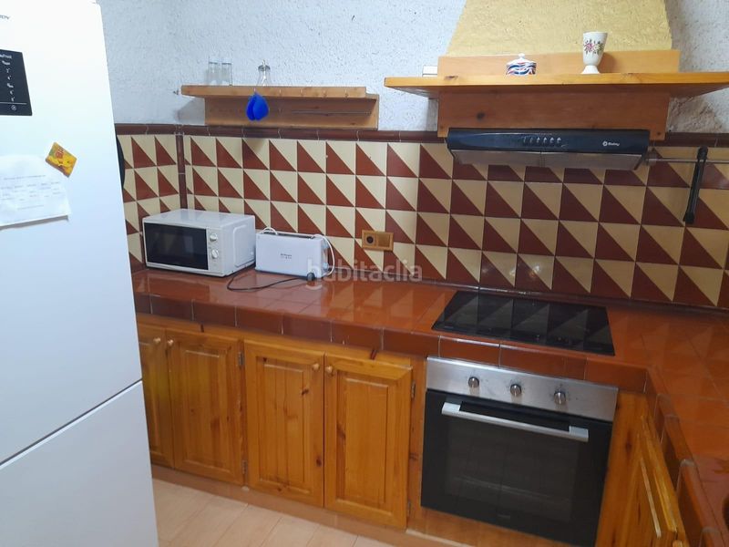 Foto a3ed3285-615d-4134-aae2-34fbc92f00c5. Lloguer casa amb aparcament a Gratallops