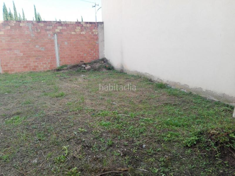 Foto b6b8bb1a-4846-436b-a537-b7af989183be. Aparcament cotxe a Móra la Nova