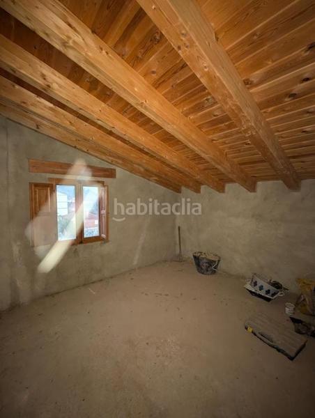 Foto ac2fcc3d-f575-43a7-abdc-9d87057d527a. Casa en Torrijo de la Cañada