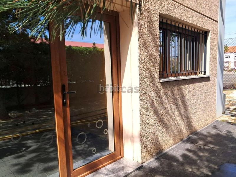 Foto 03d7279f-5d90-4cc4-8b3f-4167fc2c0302. Affitto ufficio con riscaldamento in Pedanías Teruel