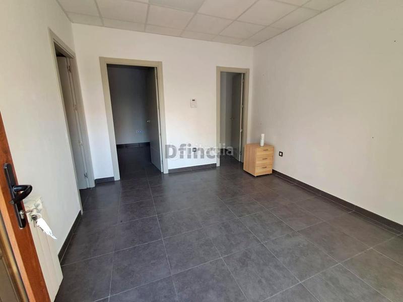 Foto f4dcd07d-40d6-47cf-85db-5cf387c6a7b4. Lloguer oficina amb calefacció a Pedanías Teruel