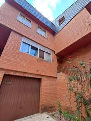 Miete Haus  Pinilla. Adosado en urbanizacion pinilla