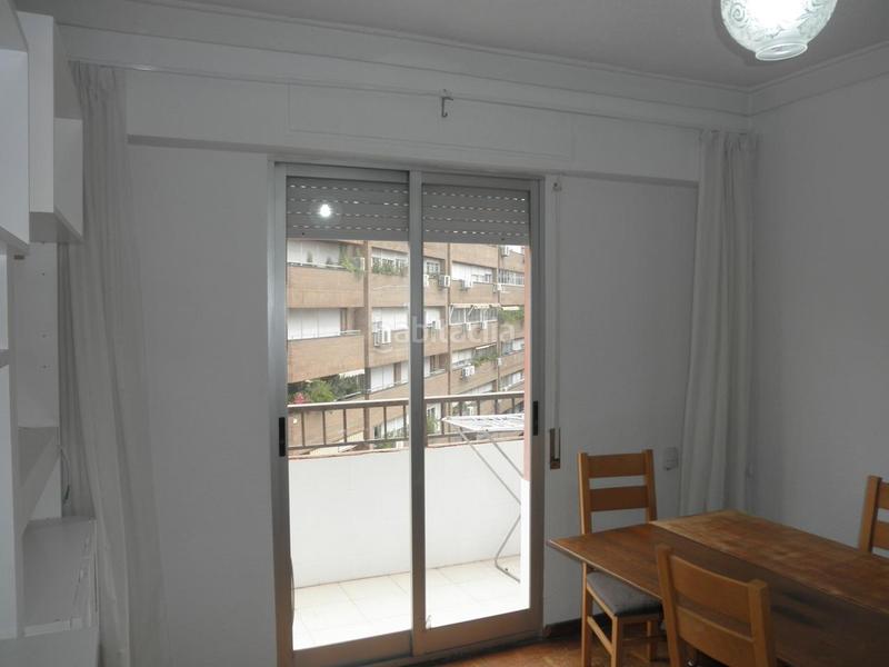 Foto bfce1bc3-dd1e-47ff-9e44-6f98b94f9b73. Piso  en venta cmora rubielos 2 plazas garaje incluidas en Valencia