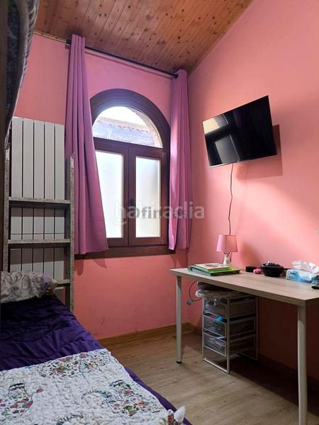 Foto 0283890a-e800-4ff1-a02b-d5502761a1d8. Piso  en calle chantria en Centro Teruel