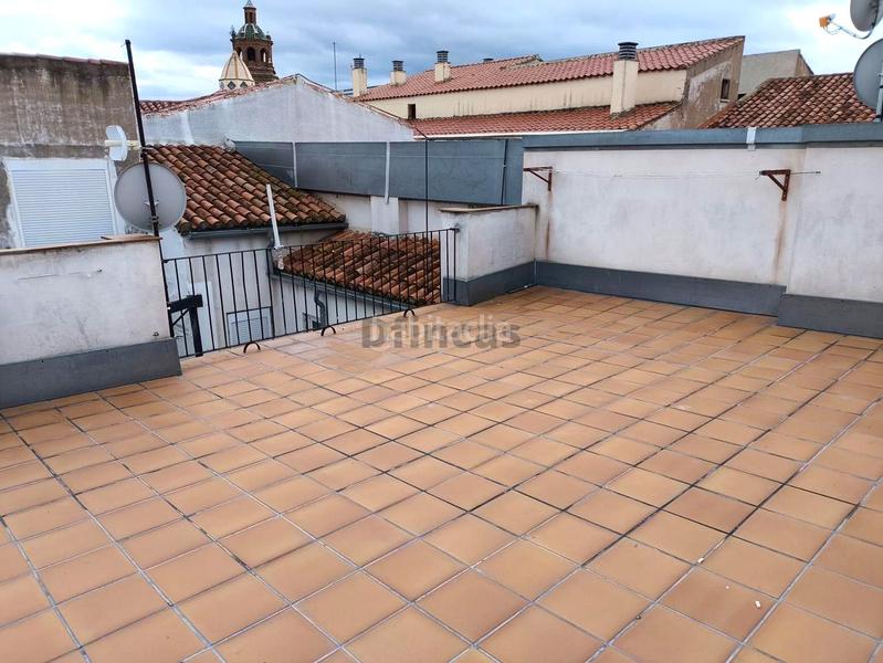 Foto 13c3e079-9f73-4102-8deb-ed5a9aa7c374. Piso  en calle chantria en Centro Teruel