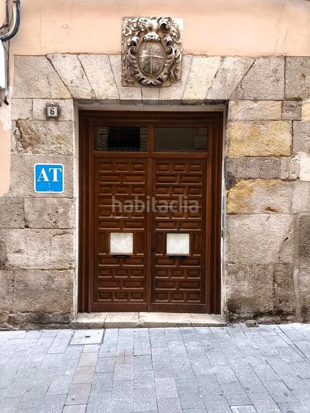 Foto 3b1a8941-ec6f-4f8c-96ee-2279dce6b037. Piso  en calle chantria en Centro Teruel
