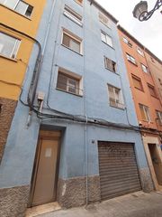Flat  Calle de la parra. Piso para reformar con trastero en calle la parra