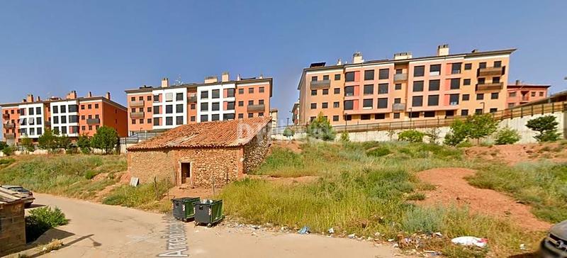 Foto 57efbd18-f070-4dda-8478-32e60f137430. Terreno residencial terreno con edificabilidad en Teruel