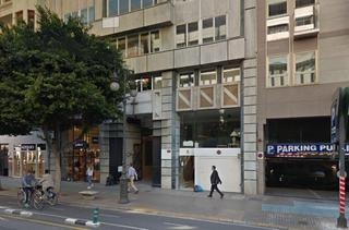 Lloguer Aparcament cotxe a Carrer de colón 8