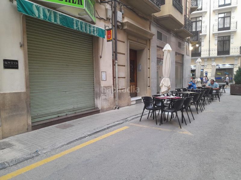 Foto dede796b-2db0-4e2b-a8ba-ff0fbe70a690. Local comercial a Centro Teruel