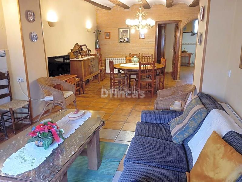 Foto bc6814cb-f3bf-4ae3-892e-a57fb4b6f0d9. Masía venta de casa rústica con encanto . en Corbalán