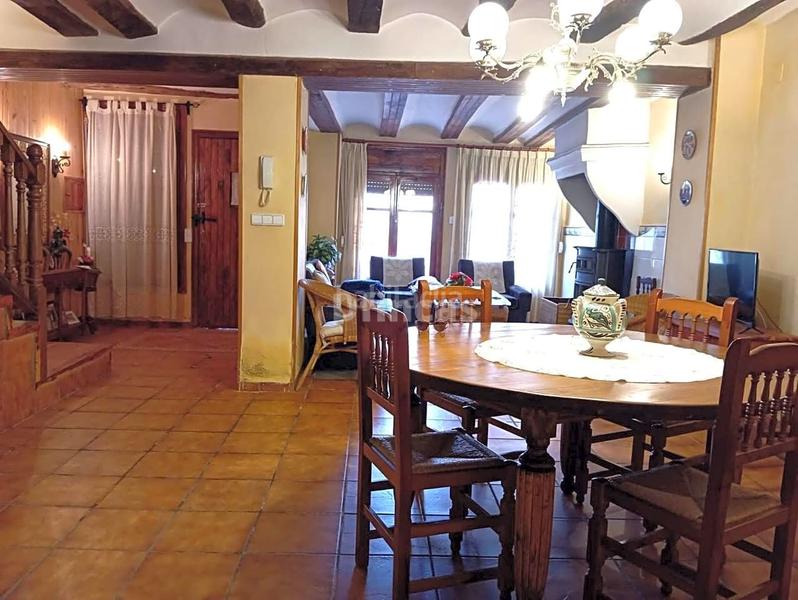 Foto bdb5403f-961d-43db-bada-ab52990f18c3. Masía venta de casa rústica con encanto . en Corbalán