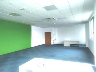 Office space in Zumar hiribidea 6. Oficina en edificio empresarial imbisa