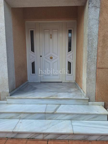 Foto 5f20f228-13b3-473b-914b-084dedabe245. Chalet mit kamin heizung parking pool in Santa Clara Sevilla