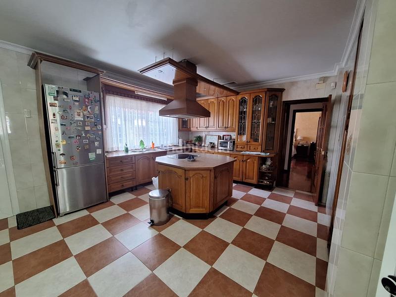 Foto cab3f520-26eb-4276-a43d-76e0f78004ef. Chalet mit kamin heizung parking pool in Santa Clara Sevilla