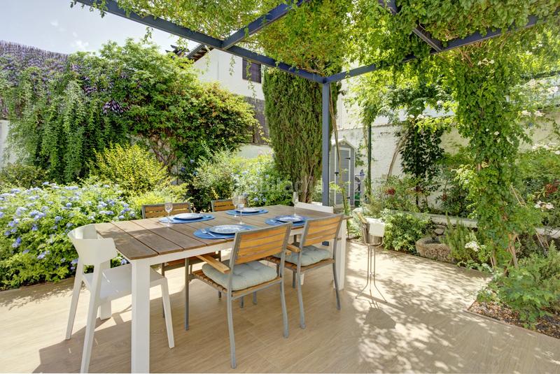 Foto 3ee01f39-cb38-472e-9958-e657d3cf6c02. Casa carmen mirador de asedios exclusiva vivienda en el albaicín con piscina privada, terraza panorámica y con una reforma integral de en Granada