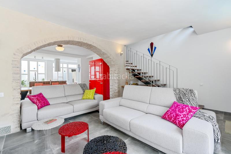 Foto d74f85ad-2c51-4fdf-a851-8176998d413c. Casa carmen mirador de asedios exclusiva vivienda en el albaicín con piscina privada, terraza panorámica y con una reforma integral de en Granada