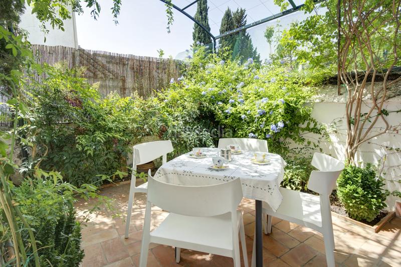 Foto ee2ec7c9-3ebb-4119-844f-486f881c21b9. Casa carmen mirador de asedios exclusiva vivienda en el albaicín con piscina privada, terraza panorámica y con una reforma integral de en Granada