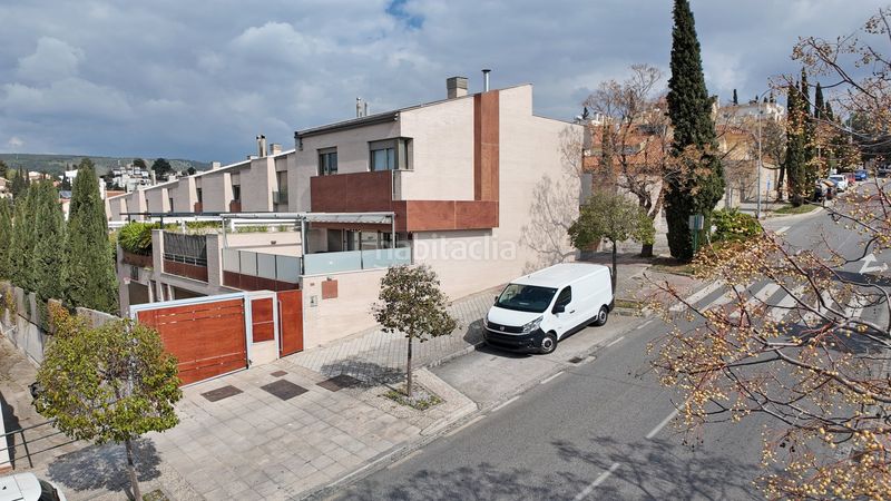 Foto 2c3bc0ac-f112-4fe3-9eed-88102652dd84. Casa a adinamar 40 a Camino de los Neveros - Serrallo Granada