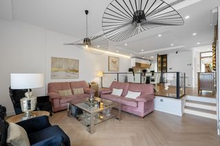 Casa en Adinamar 40. Hove properties presenta una de las viviendas m�s exclusivas de