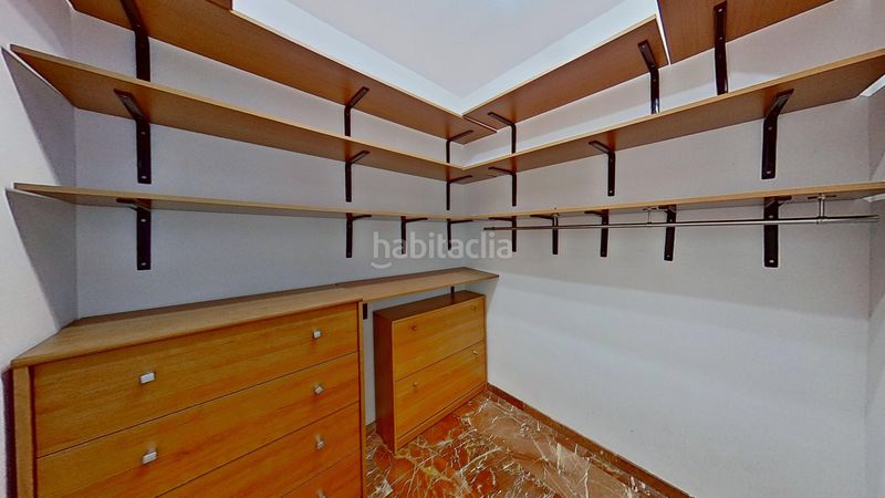 Foto 299e8b92-d17b-4a51-a02f-495d3bf55cc6. Casa adossada amb calefacció aparcament piscina a Cenes de la Vega