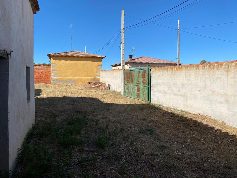 Foto 2cc1b918-155a-4536-a1b8-cf6f36685d59. Casa en constitución 16 en Berlanas (Las)