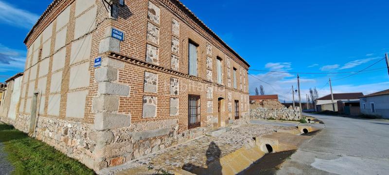 Foto 2cf733d4-6246-4133-850d-1582026ae4a6. Casa en constitución 16 en Berlanas (Las)