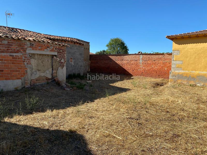 Foto dff88ca2-d025-4e41-9921-2d47fc1eb755. Casa en constitución 16 en Berlanas (Las)