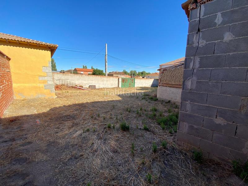 Foto e7dab334-9fab-45e6-884d-995d2782768d. Casa en constitución 16 en Berlanas (Las)