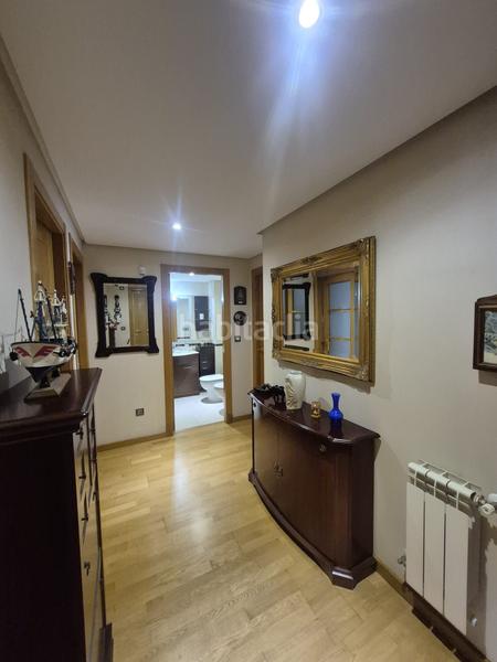 Foto 75d39450-d4fb-48f2-8273-22e7f773ab54. Piso en avenida fisterra 263 espléndido inmueble al lado del mar en el corazón de la coruña en Coruña (A)