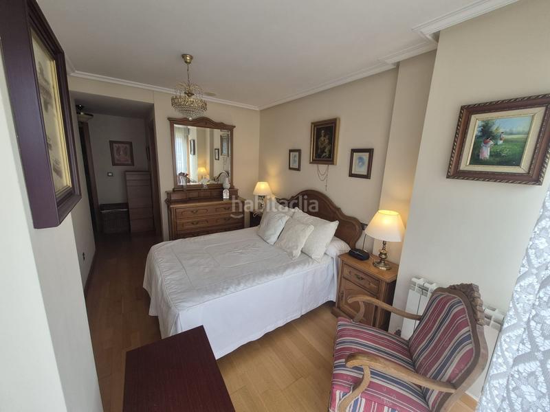 Foto a48ba221-24da-4996-adcc-12b58d366956. Piso en avenida fisterra 263 espléndido inmueble al lado del mar en el corazón de la coruña en Coruña (A)