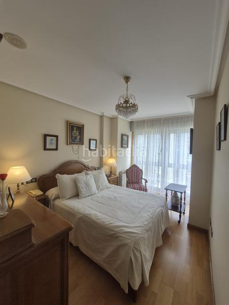Foto b2f26443-4f35-4ce7-a153-2c508e9e1c58. Piso en avenida fisterra 263 espléndido inmueble al lado del mar en el corazón de la coruña en Coruña (A)