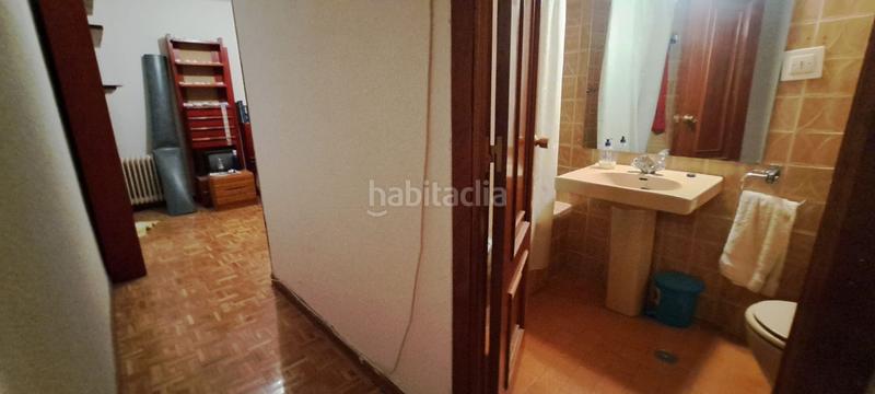 Foto a0892f69-8889-4408-814b-ee876945b208. Pis a tomás luis de victoria 3 a Murallas Ávila