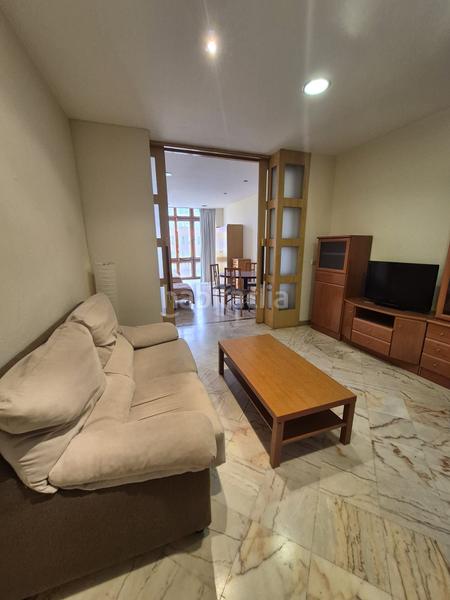 Foto 9fb215f4-66e1-4a80-981c-95cd7a0be948. Rent apartment in estrada 1 in Centro Ávila