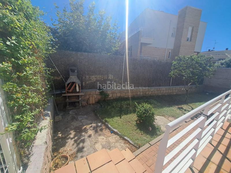 Foto 64f47cd6-206f-4e3d-9d56-905187d674d8. Miete haus in cronista ruíz ayucar 33 in Hervencias Ávila