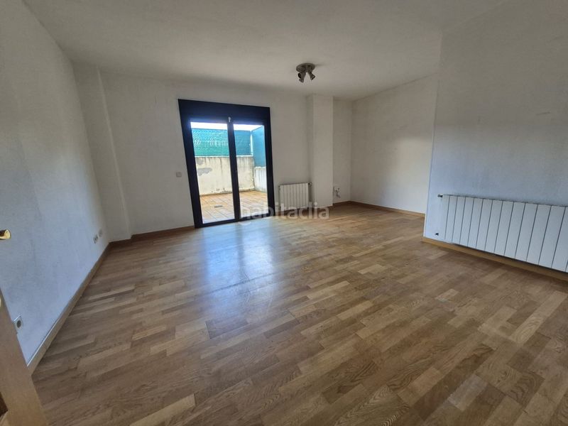 Foto 6aa2f2ff-9513-4714-8010-1503428c6ee2. Pis amb calefacció a Universidad Ávila